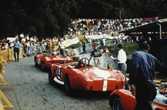 Le vetture prima della partenza alla Ollon-Villars del 1971