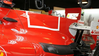 Particolare della pinna della Ferrari F10