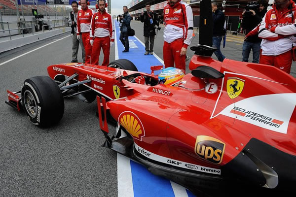 La F138 di Fernando Alonso durante i Test in Spagna
