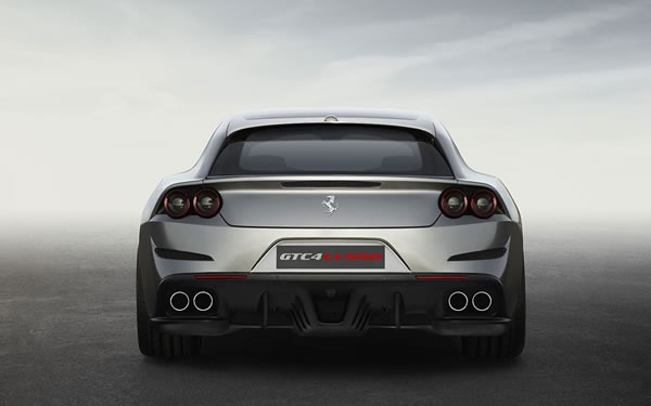 Ferrari GTC4Lusso