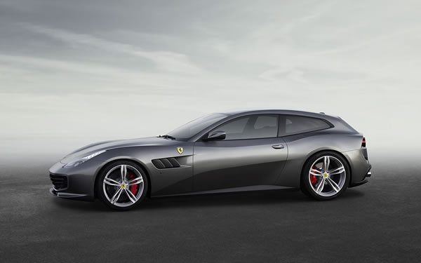 Ferrari GTC4Lusso