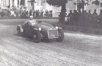 Circuito di Vigevano 1947 - Cortese con la Ferrari 125 S Competizione