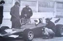 Clay Regazzoni durante un collaudo della 312 B1